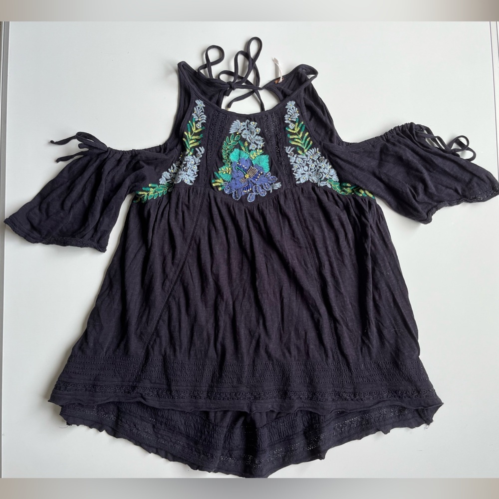 Free People fast times Navy beaded Embroidered cold shoulder Blouse - Picture 11 of 11